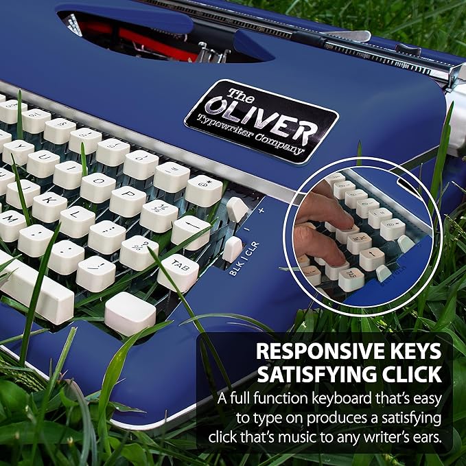 Timeless Manual Typewriter, Blue