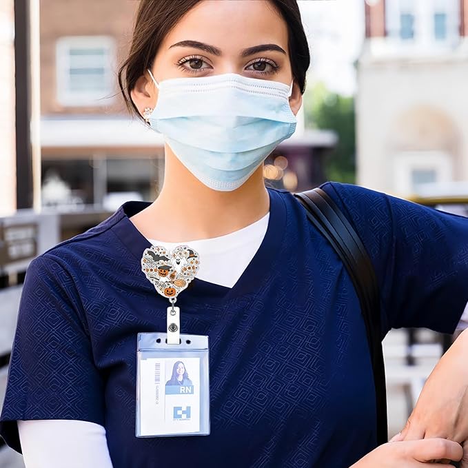 Halloween Ghost Badge Reel Fun Halloween Retractable ID Badge Reel for Nurse, Heart Shape Acrylic Pumpkin Badges Holder with Alligator Clip Fun Holiday Gifts for Nurses Medical Assistant Nursing Staff