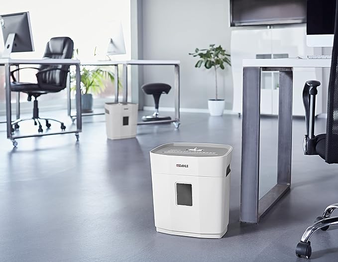 Dahle PaperSAFE PS 140 Paper Shredder, Oil Free, Jam Protection, Security Level P-4, 10 Sheet Max, Shreds Staples, Paper Clips & Credit Cards