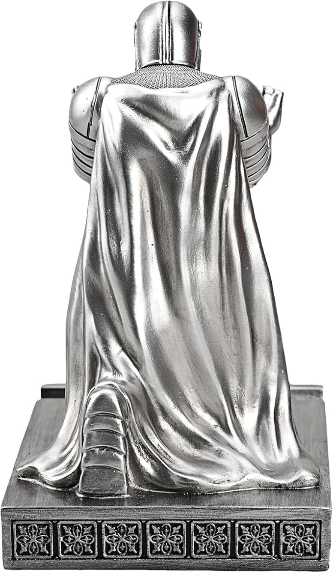 Windbreaker Soldier Knight Pen Holder Personalized Desk Accessory, Mobile Phone & Gaming Controller Holder, Device Stand Gift for Medieval Enthusiasts (Silver)