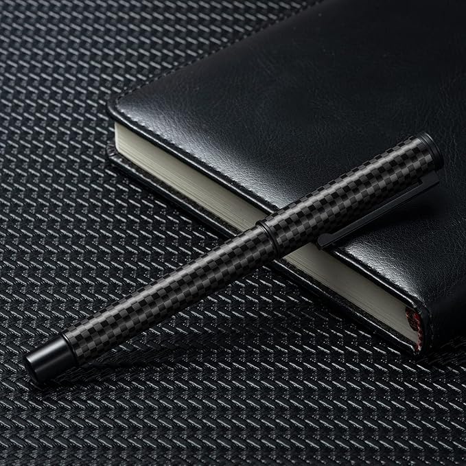 Hongdian Black Carbon Fiber Fountain Pen, Bent Nib Fude Pen for Calligraphy Writing (Fine to Broad) with Converter and Metal Pen Box Set