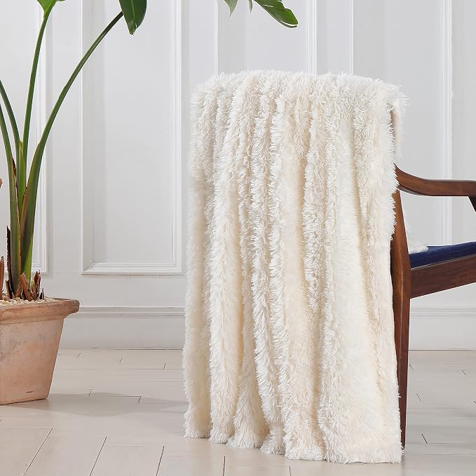Tuddrom Decorative Extra Soft Faux Fur Blanket Twin Size 70" x 78", Solid - Image 5
