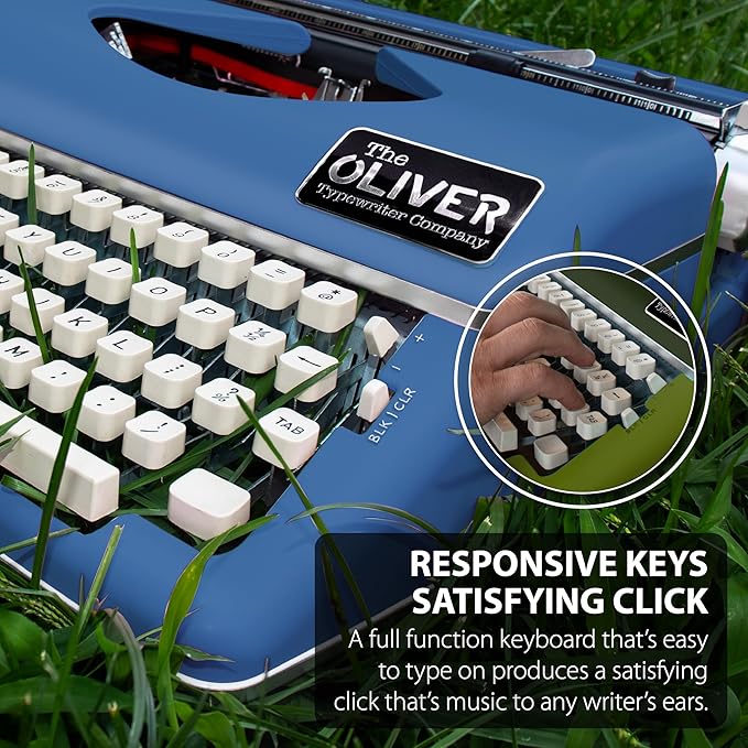 Timeless Manual Typewriter, Blue